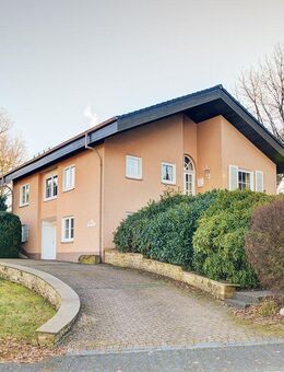 Stilvolles Wohnen mit Charme! Exklusives Landhaus in ruhiger Lage - Hachenburg