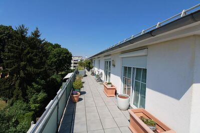 Dachterrassentraum der Extraklasse in Berg am Laim