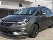 Opel Zafira, 2.0 D, Jahr 2019 - Dietzenbach Zentrum