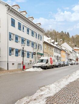 Interessante Chance für Sie als Kapitalanleger in Zell: MFH mit 6 Einheiten im Zentrum - Zell (Wiesental)