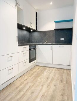 Neubau - Modern möblierte 2 Zimmer Wohnung - Augsburg