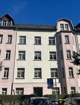 Geräumige 3 Zimmer-Etagenwohnung mit Balkon und Wohnküche in zentraler Lage. - Chemnitz