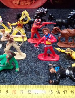 17 Stk, W.Germany Figuren,Pferde, Indianer,Cowboy,West Germany - Berlin