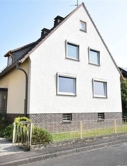 Ihr Familienglück in Baunatal-Großenritte - Ein Haus mit Herz und Garten zum Aufblühen - Baunatal