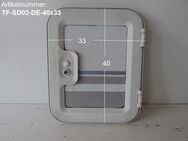 Thetford WC ServiceTür ca 40 x 33 gebr. SD02 (zB Dethleffs Kabine RG7 BJ96) ohne Schlüssel mit Rahmen - Schotten Zentrum