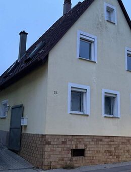 Gemütliches Wohnhaus mit Scheune, Innenhof Stellplätze für 6 Autos, Garten - Heilbronn