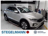 VW T-Roc, 1.5 TSI Move, Jahr 2023 - Lemgo