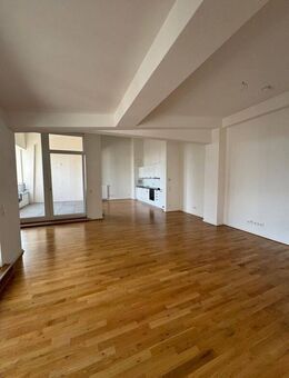 Stilvoll wohnen mit Sonne & Komfort - 3 Zimmer mit zwei Balkonen - Berlin