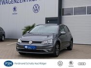 VW Golf, 1.0 TSI VII Join, Jahr 2018 - Rostock