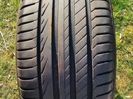 Verkauft werden Sommerreifen von Pirelli sehr guter Zustand - Berlin