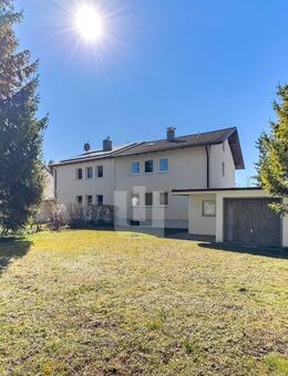 WINDISCH IMMOBILIEN - DHH auf großem Grundstück in ruhiger Spielstraße v. Gröbenzell - bezugsfrei! - Gröbenzell