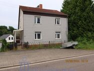 Teilrenoviertes freistehendes Einfamilienhaus mit Fernblick in Bexbach - Bexbach