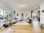 Exlusive 3 - Zimmer Hochparterre Wohnung am Malerwinkel mit direktem Zugang in den Privatgarten - Wohnen im begehrten Alt-Solln - München
