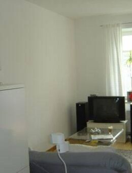 Ruhige 2-Zimmer-Altbau-Wohnung in München-Haidhausen - München
