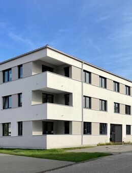 Exklusiver Neubau in Toplage: Moderne barrierefreie Wohnungen mit Loggia, 3-Zi. EG, bezugsfertig - Rothenburg (Tauber)