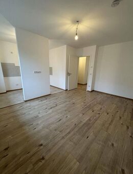 Gemütliche 2 Raum Wohnung mit Terrasse - Oranienburg