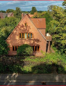 6-Zimmer-Haus auf Grundstück mit Baumöglichkeit - Uetersen