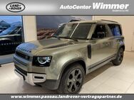 Land Rover Defender, 110 D240 SE Black Pack Winter Paket, Jahr 2021 - Passau