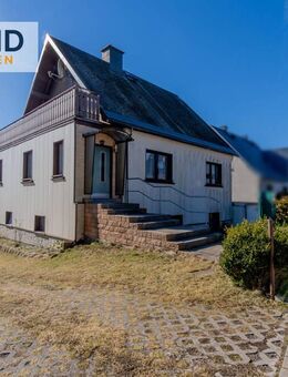 Großes Einfamilienhaus in idyllischer Lage - Neustadt (Rennsteig)