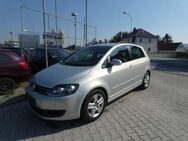 VW Golf Plus Comfortline Automatik Klima Navi PDC HU AU Neu - Bautzen