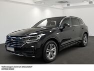 VW Touareg, 3.0 TDI R-Line, Jahr 2022 - Düsseldorf