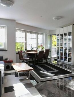 Angebotsverfahren!!! - neuwertiges, altersgerechtes Domizil im "schönsten Hochhaus Stuttgarts". - Stuttgart