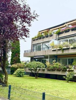 Neuss-Rosellen: 2-Zi-Wohnung mit Wohlfühlfaktor - Kamin, großer Balkon & Garage! - Neuss