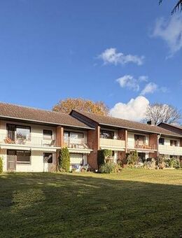 Kapitalanleger aufgepasst! Ansprechendes Mehrfamilienhaus 18 Wohneinheiten und 9 Garagen! - Mölln (Schleswig-Holstein)