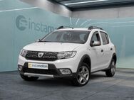 Dacia Sandero, Stepway SCe 75, Jahr 2019 - München