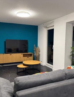 Stylish apartment with garden and parking - Stuttgart