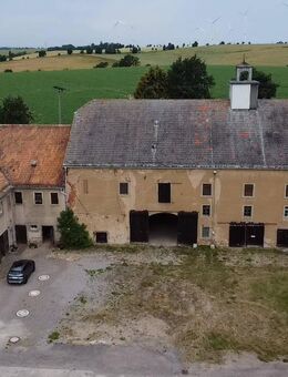 Charmantes denkmalgeschütztes Freigut mit Tiny House und genehmigten Sanierungsplänen - Lommatzsch