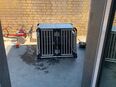 Große Hundetransportbox gebraucht,zu verkaufen, silbergrau , schwer. in 41066