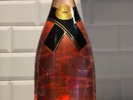 MOET Chandon N.I.R. Magnum Dry Rose 1500ml beleuchtet ungeöffnet - Ratingen