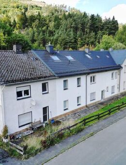 / Reihenendhaus mit Potenzial in Bestwig-Ramsbeck - gestalten Sie Ihr Traumhaus selbst! - Bestwig