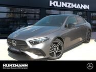 Mercedes A 200, Limousine AMG Night MBUX, Jahr 2024 - Aschaffenburg