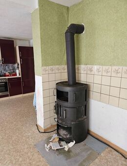 Das können Sie sich leisten. Haus z.T. renovierungsbedürftig, zentral gelegen - Arzberg (Sachsen)