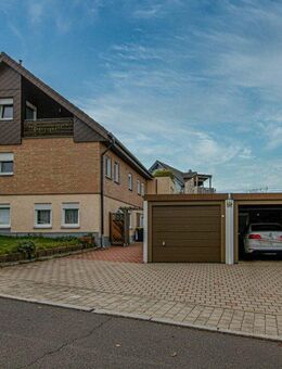 Dreifamilienhaus mit herrlichem Ausblick in Tröstau - Tröstau