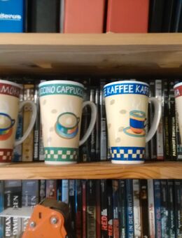 4 große Kaffetassen - Waldbreitbach