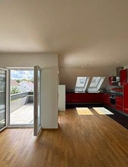 Moderne Dachgeschosswohnung - Komfort trifft Stil - Herzogenaurach