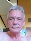 Er sucht Sie für lockere Dauerbeziehung aus & um Waren (Müritz) bis 30 km Umkreis in 17192