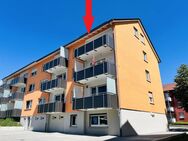 Bezugsfreie 3 Zimmer-Wohnung im 2. Obergeschoss mit zwei Balkone, Privatkeller und Garage in ruhiger Siedlungslage! - Haßfurt