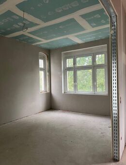Zwei-Zimmer-Wohnung mit Balkon und hochwertiger Ausstattung – Erstbezug nach Kernsanierung - PROVISIONSFREI - Berlin