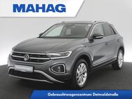 VW T-Roc, 1.5 TSI STYLE LEDPlus, Jahr 2023 - München