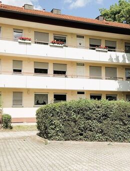 *** Schöne 4-Zimmer-Wohnung, ruhig und hell mit Süd- und einer Westloggia *** - Planegg