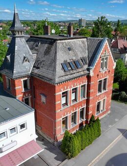 Großzügig geschnittene 3-Zimmerwohnung in historischem Coburger Stadthaus, nahe Rittersteich - Coburg