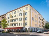 KAPITALANLAGE nahe der Spree - vermietete 3-Zi.-Wohnung mit Balkon in Charlottenburg - Berlin