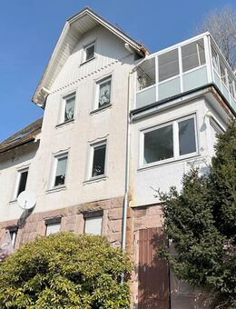 Großzügiges Zwei-Familienhaus in traumhafter Stadtrandlage und schönem Waldblick - Freudenstadt