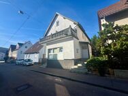 Mehrfamilienhaus mit 9,5 Zimmern - Voll vermietet, modernisiert und hohe Rendite! - Esslingen (Neckar)