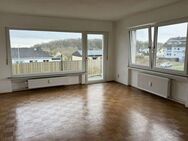 Helle, gemütliche Wohnung mit 3 Zimmern, Küche, Bad, Balkon und Garage in Bendorf-Stromberg - Bendorf (Rheinland-Pfalz)
