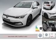 VW Golf, 2.0 TDI VIII Style APP, Jahr 2021 - Bayreuth